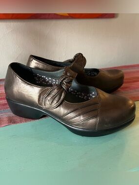 Dansko Ainsley Bronze Mary-Janes - Size 40